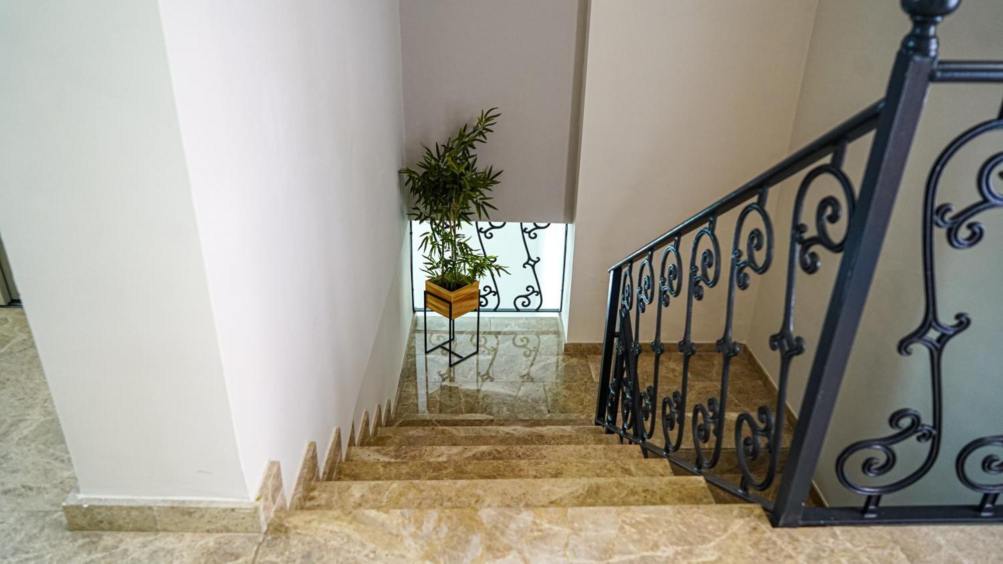 Apartamentos Puente Romano Suites Merida Exterior photo